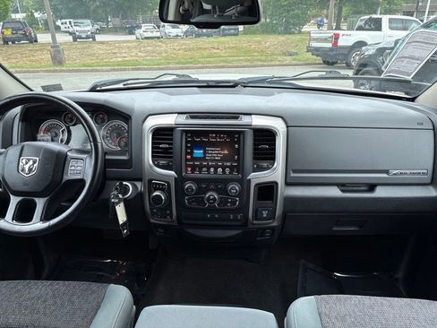 Used 2017 RAM 1500 Big Horn AWD/4WD image 10