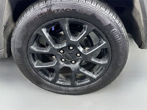 Used 2023 Jeep Compass Altitude w/ Sun and Sound Group image 31