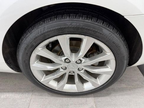 Used 2017 Cadillac XTS Luxury w/ Driver Awareness Package image 5