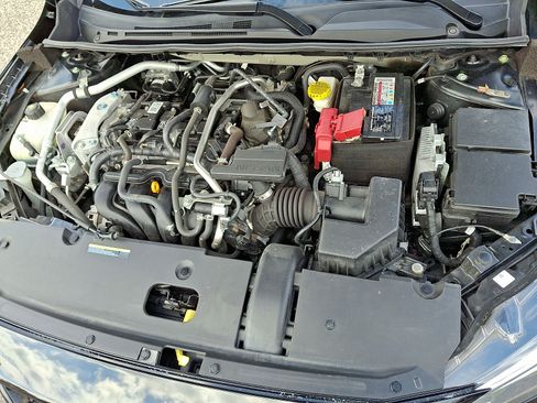 Certified 2022 Nissan Sentra SR w/ Midnight Edition FWD image 26