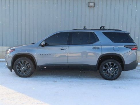 Used 2020 Chevrolet Traverse RS w/ LPO, Floor Liner Package image 9