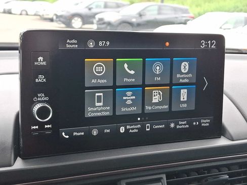 Used 2025 Honda Pilot TrailSport image 19