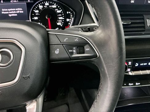 Used 2023 Audi Q5 2.0T Premium w/ Convenience Package image 21