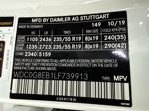 Used 2020 Mercedes-Benz GLC 300 4MATIC w/ AMG Line image 54