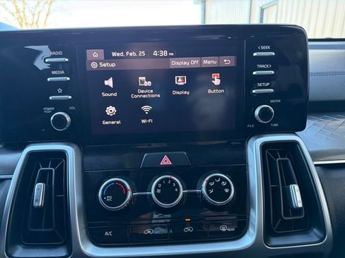 Used 2021 Kia Sorento LX image 30