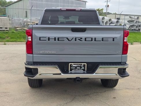 Used 2024 Chevrolet Silverado 1500 LT AWD/4WD image 12