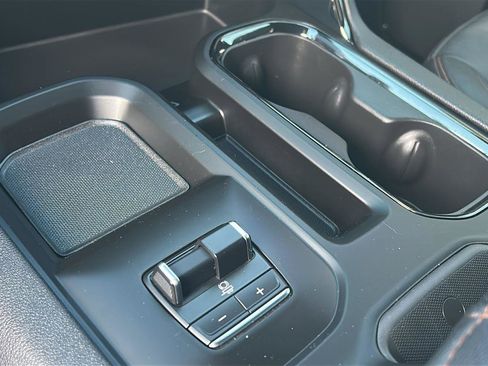 Certified 2024 GMC Sierra 2500 AT4 w/ AT4 Premium Plus Package image 27