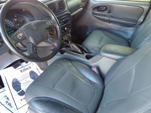 Used 2003 Chevrolet TrailBlazer LTZ image 19