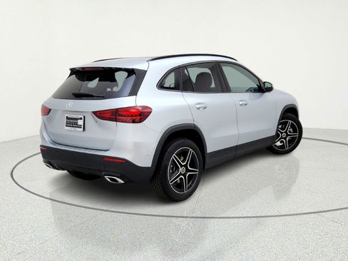New 2026 Mercedes-Benz GLA 250 image 9