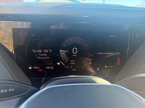 New 2026 GMC Yukon XL Denali w/ Sun & Power Step Package AWD/4WD image 22