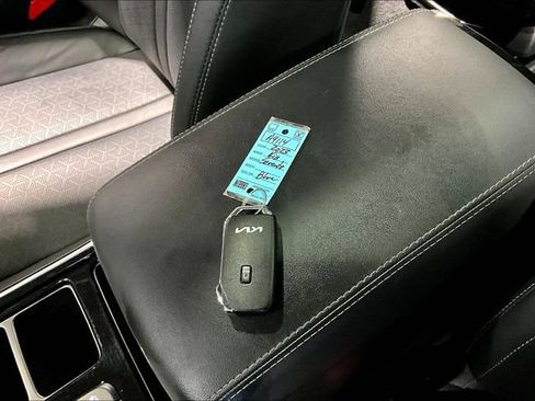 Used 2023 Kia Sorento SX FWD image 32