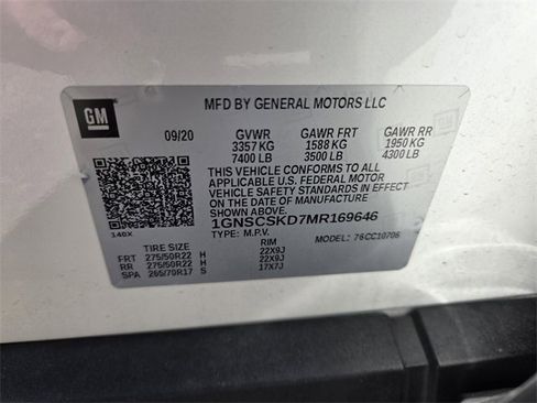 Used 2021 Chevrolet Tahoe Premier w/ Premium Package image 22