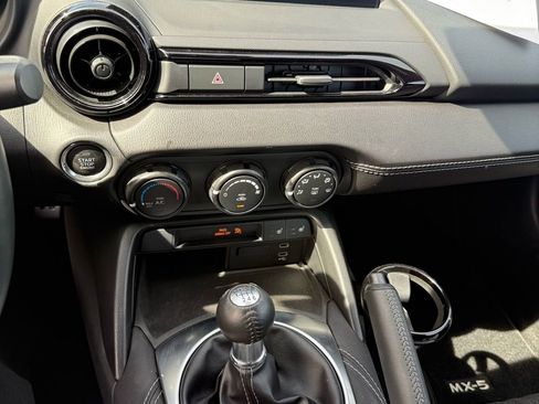 Used 2024 MAZDA MX-5 Miata Club w/ Interior Package image 7