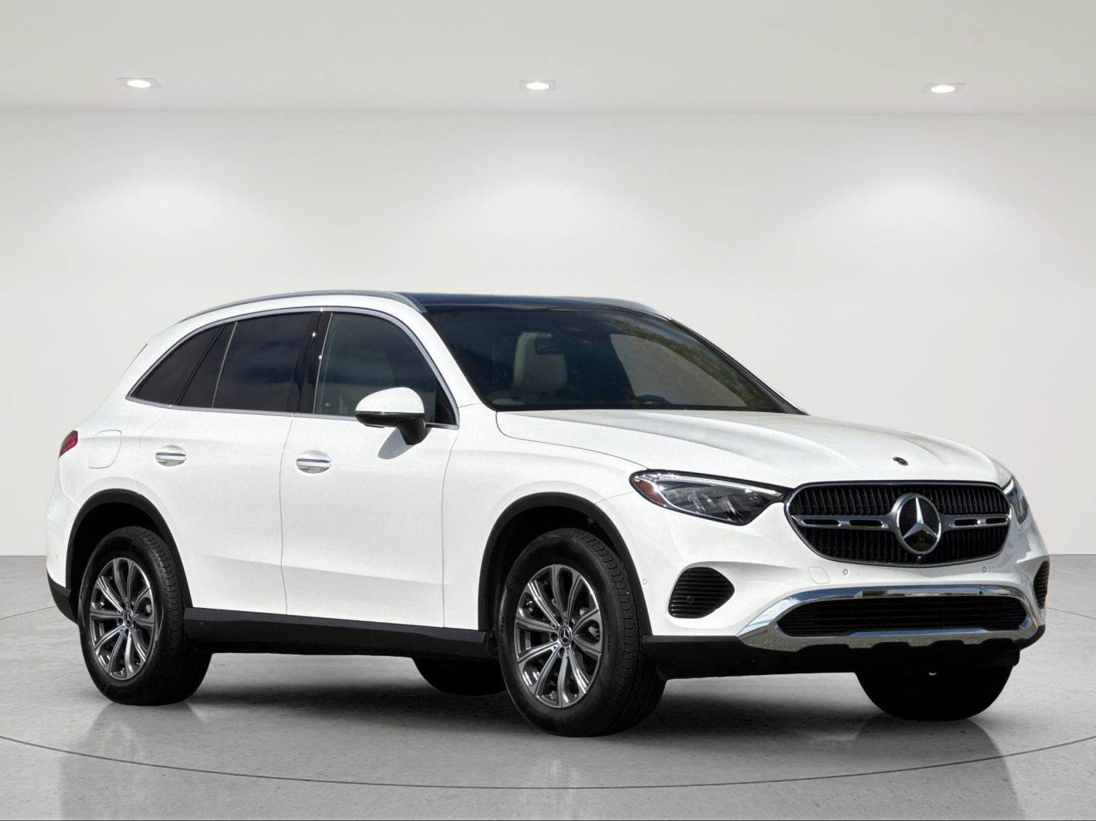 Certified 2026 Mercedes-Benz GLC 300 4MATIC image 8