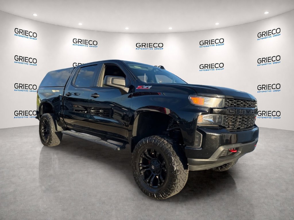 Used 2021 Chevrolet Silverado 1500 Custom Trail Boss w/ Midnight Edition AWD/4WD image 1