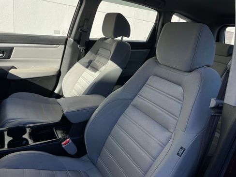 Used 2018 Honda CR-V LX image 24