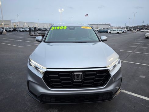 Used 2023 Honda CR-V EX-L image 9