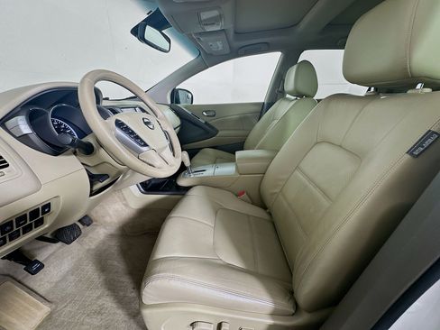 Used 2011 Nissan Murano SL w/ Navigation Pkg image 13