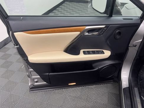 Certified 2022 Lexus RX 350 FWD w/ Premium Package image 9
