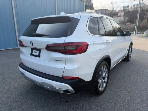 Used 2019 BMW X5 xDrive40i w/ Premium Package 2 AWD/4WD image 10