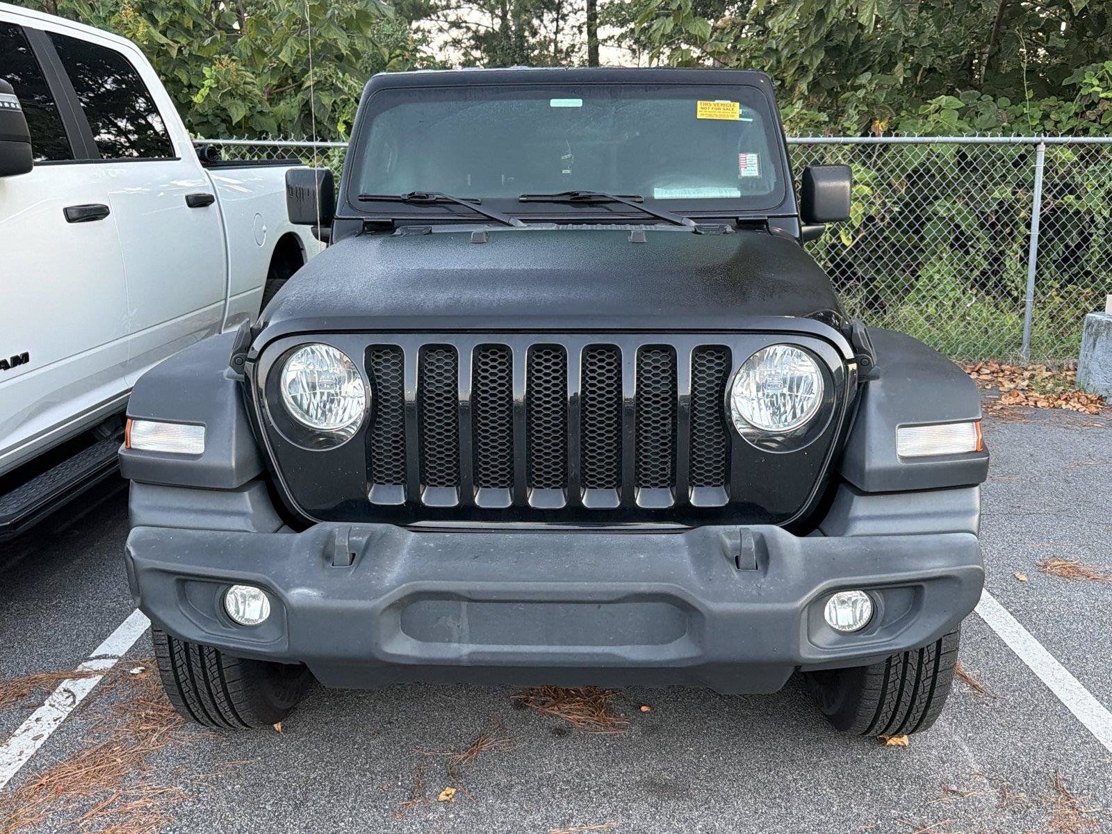 Used 2023 Jeep Wrangler Unlimited Sport AWD/4WD image 2