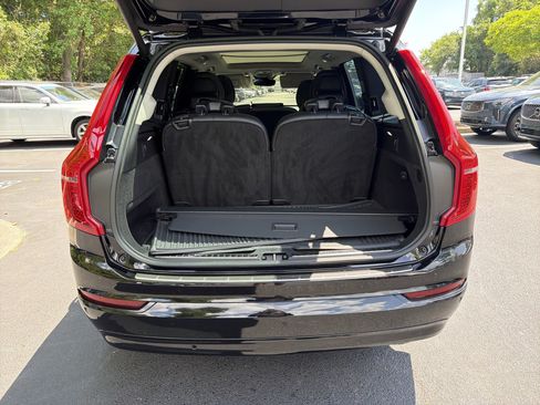 Used 2023 Volvo XC90 B5 Core w/ Protection Package Premier image 34