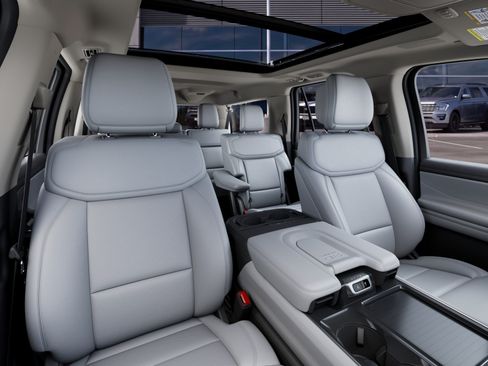 New 2027 Ford Expedition Max Platinum AWD/4WD image 13