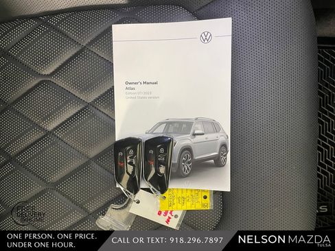 Used 2024 Volkswagen Atlas SEL Premium R-Line image 55
