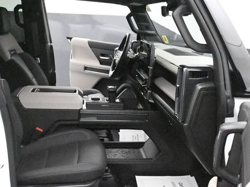 Used 2026 GMC Hummer EV SUV AWD/4WD image 11