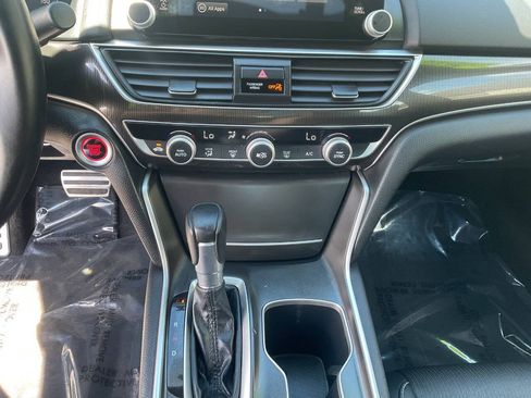 Used 2022 Honda Accord Sport image 29