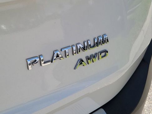 Certified 2023 Nissan Rogue Platinum w/ Platinum Premium Package AWD/4WD image 14