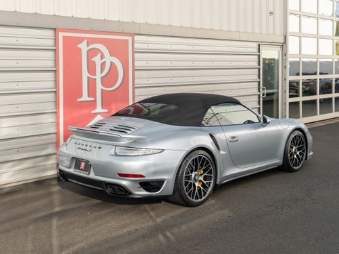 Used 2014 Porsche 911 Turbo S AWD/4WD image 33