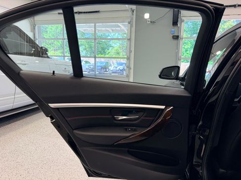 Used 2016 BMW 328i Sedan RWD image 20