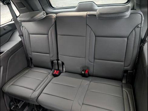 New 2026 GMC Yukon Denali w/ Sun & Power Step Package image 13