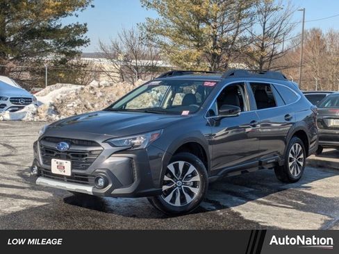 Certified 2025 Subaru Outback Limited image 1