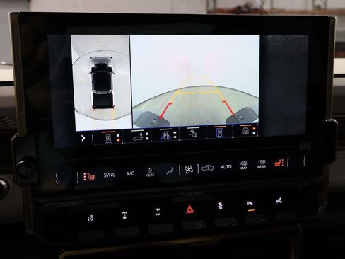 Used 2022 GMC Hummer EV Edition 1 w/ LPO, Illumination Package image 33