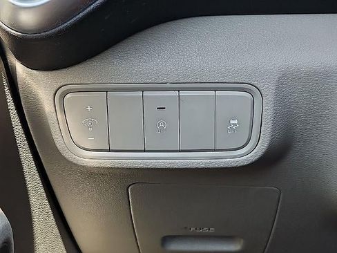 Used 2021 Kia Soul LX FWD image 21