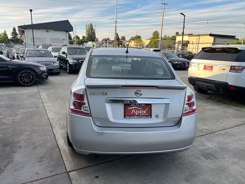 Used 2012 Nissan Sentra 2.0 FWD image 6