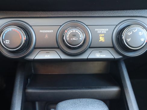 Used 2023 Kia Forte LXS image 20