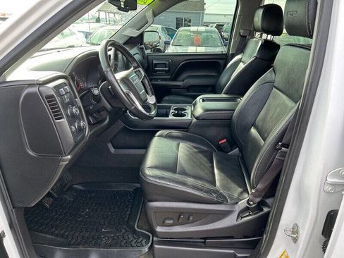 Used 2015 GMC Sierra 1500 SLT w/ SLT Preferred Package AWD/4WD image 11
