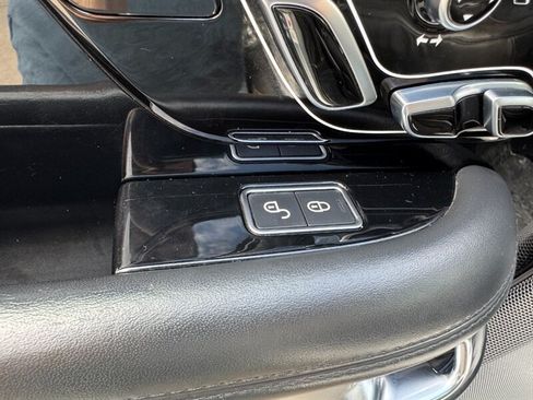 Used 2019 Land Rover Range Rover HSE AWD/4WD image 23