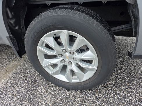 Used 2024 Chevrolet Silverado 1500 Custom AWD/4WD image 7
