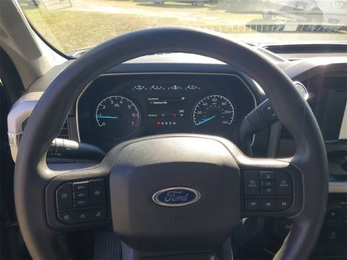 Used 2023 Ford F150 XLT image 18