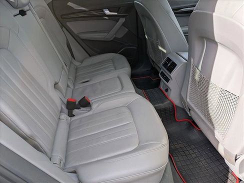 Used 2019 Audi Q5 2.0T Premium Plus w/ Premium Plus Package image 22