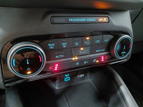 Certified 2022 Ford Escape SEL image 29