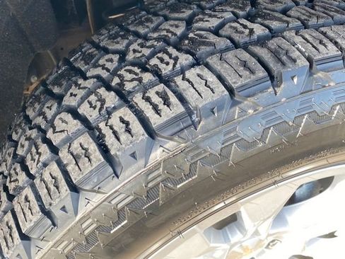 Certified 2022 Chevrolet Silverado 1500 LTZ image 24