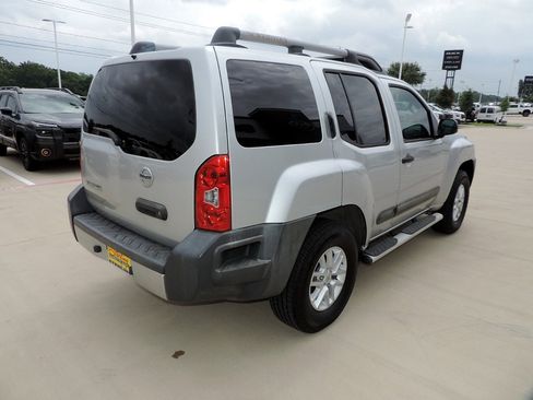 Used 2015 Nissan Xterra S w/ Value Package RWD image 5
