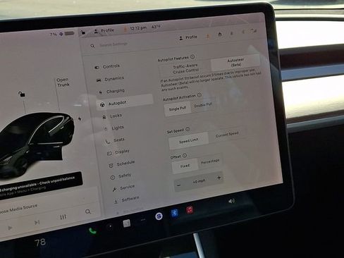 Used 2019 Tesla Model 3 Standard Range Plus image 26