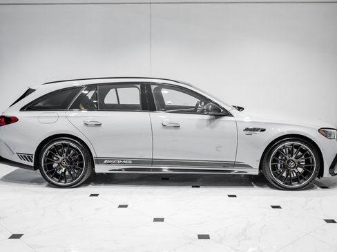 Used 2026 Mercedes-Benz E 53 AMG 4MATIC Sedan image 6