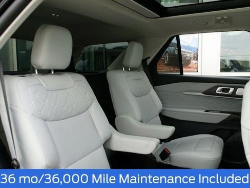 New 2026 Ford Explorer Platinum w/ LUX Leather Package AWD/4WD image 39